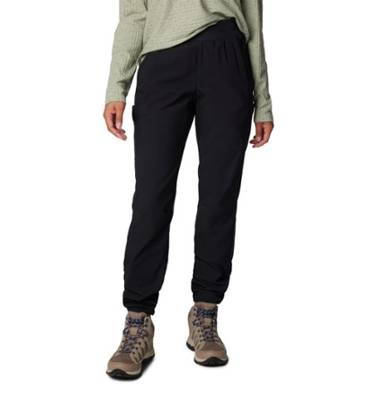 Columbia Women's Leslie Falls Pull-On Pants