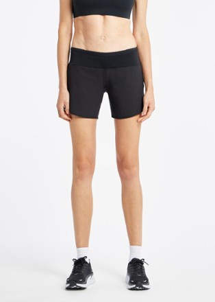 Oiselle Women's Long Toolbelt Roga Shorts