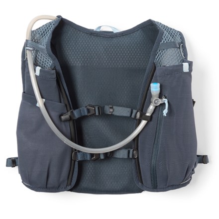 There's a newer version of REI Co-op Swiftland 5 Hydration Vest - Women's