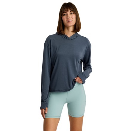 Free Fly Women's Elevate Lightweight Hoodie