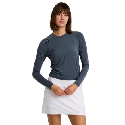 Free Fly Women's Elevate Lightweight Fitted Long-Sleeve Shirt