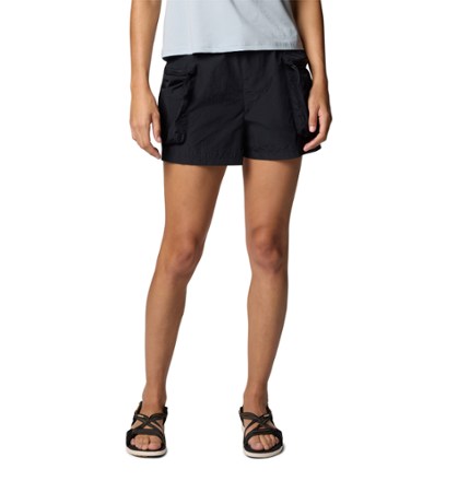 Columbia Women's Elevated View Cargo Shorts