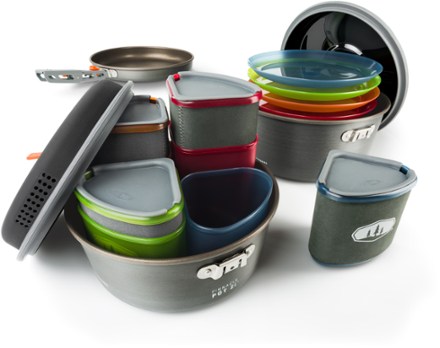 GSI Outdoors Pinnacle Camper Cookset