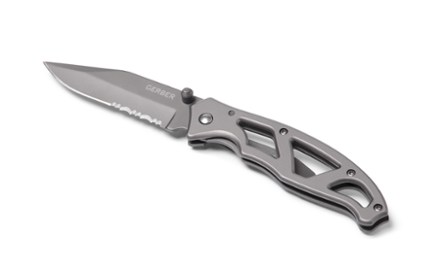 serrated knife