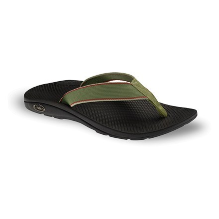 women's black chaco flip flops