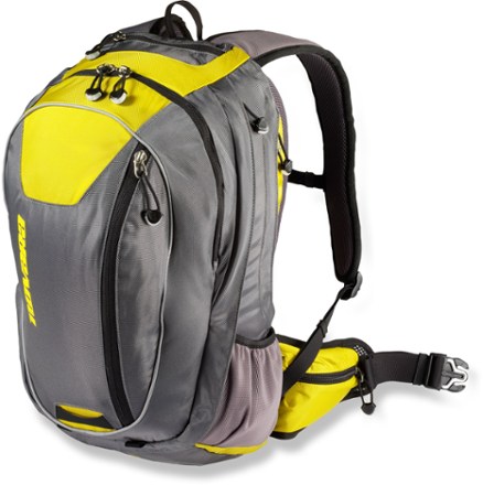 rei bike backpack