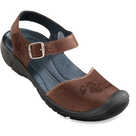 keen dress sandals