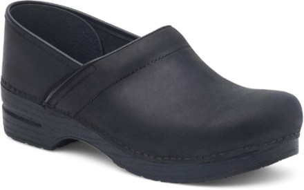 Buy clogs near hot sale me