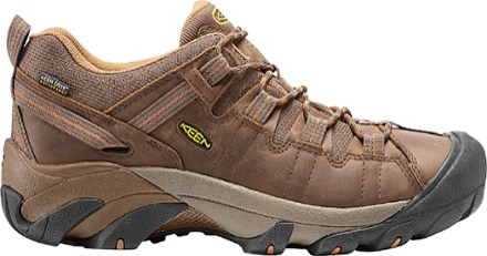 keen hiking shoes