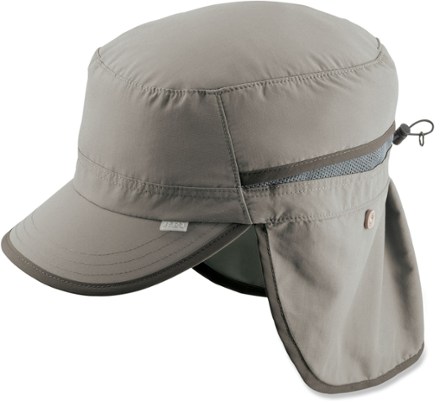 rei sahara hat