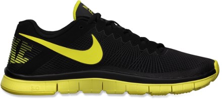 nike free running trainers