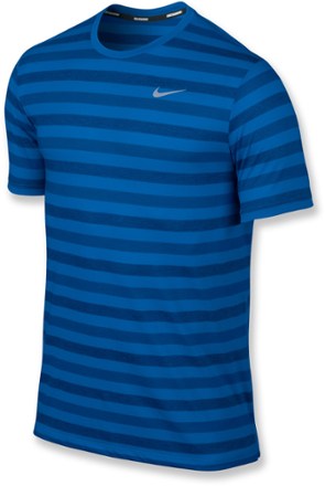 Nike tailwind shop shirt