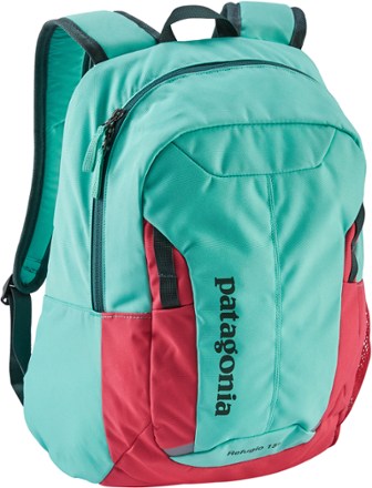 Patagonia girl 2025 backpacks for school