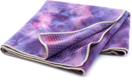 Manduka Yogitoes Yoga Mat Towel in Lavender