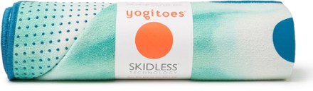 Manduka Yogitoes+ Repreve® Yoga Towel - Hom Yoga Singapore