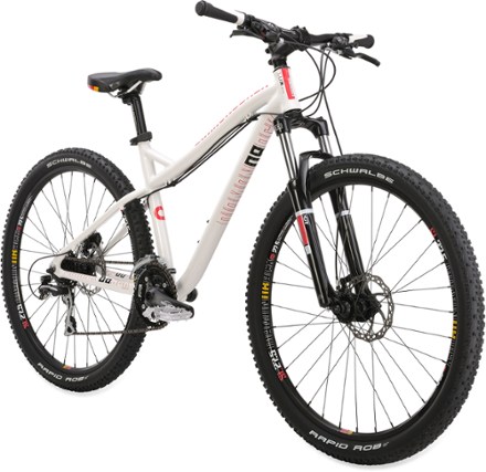 diamondback bicycles lux sport women's hardtail mountain bike