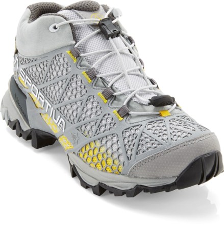 la sportiva synthesis mid gtx hiking shoes