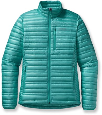 Womens patagonia 2025 ultralight down jacket