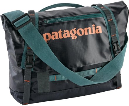 Patagonia messenger cheap bag 12l